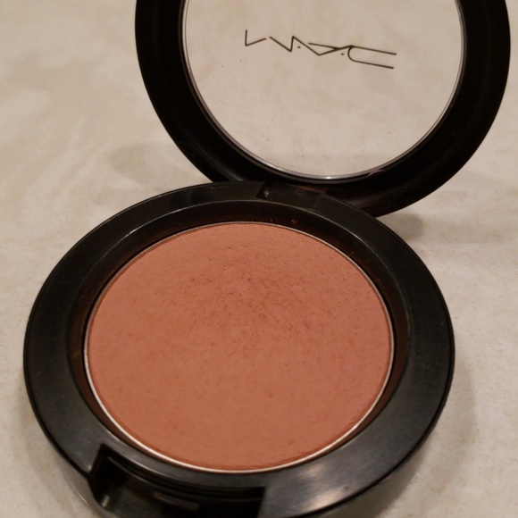 MAC Cosmetics Other - MAC Cosmetics Blush in Sincere